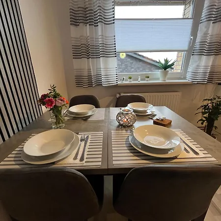 Apartment Balkon Grupe